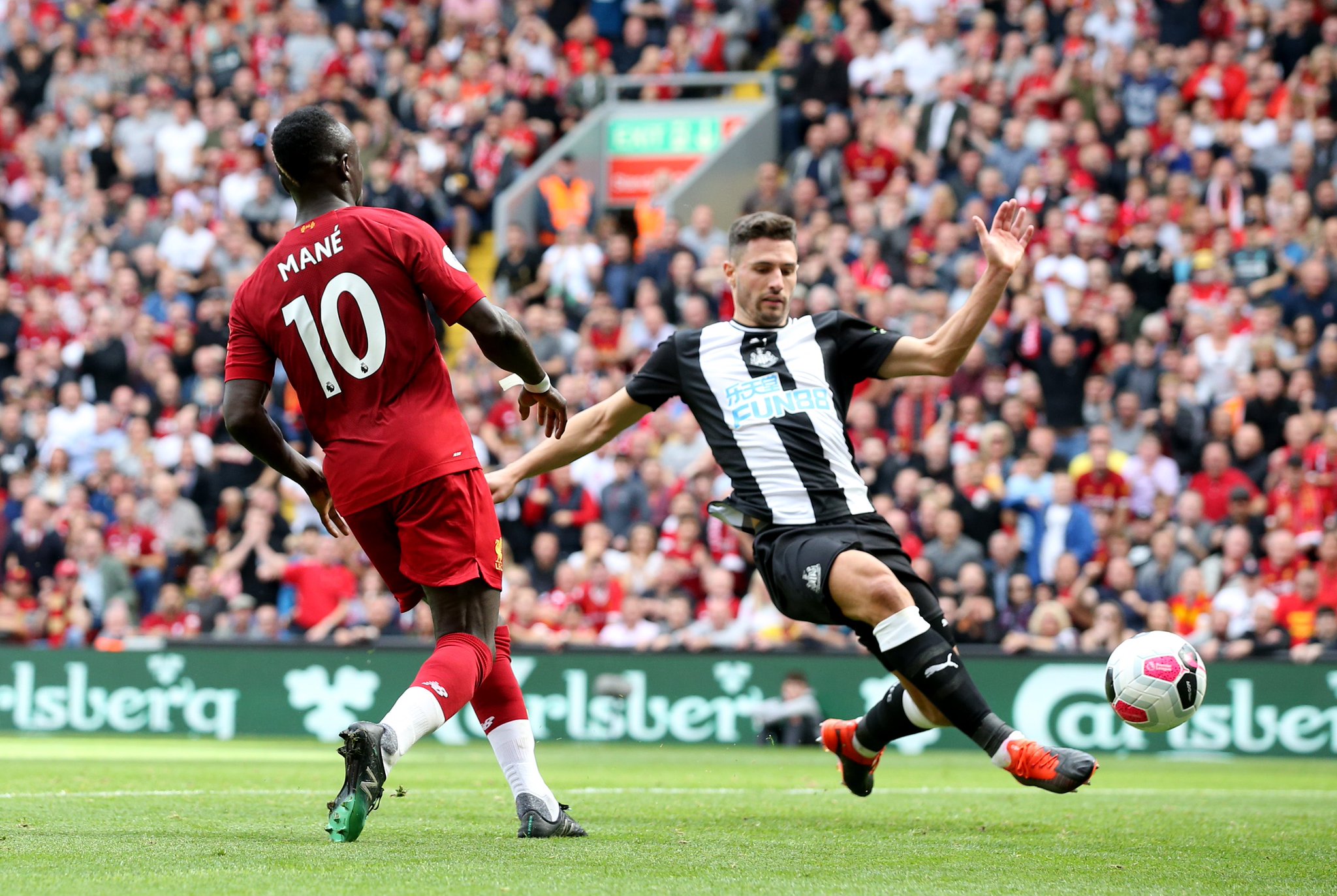 场督战表明 场督战表明