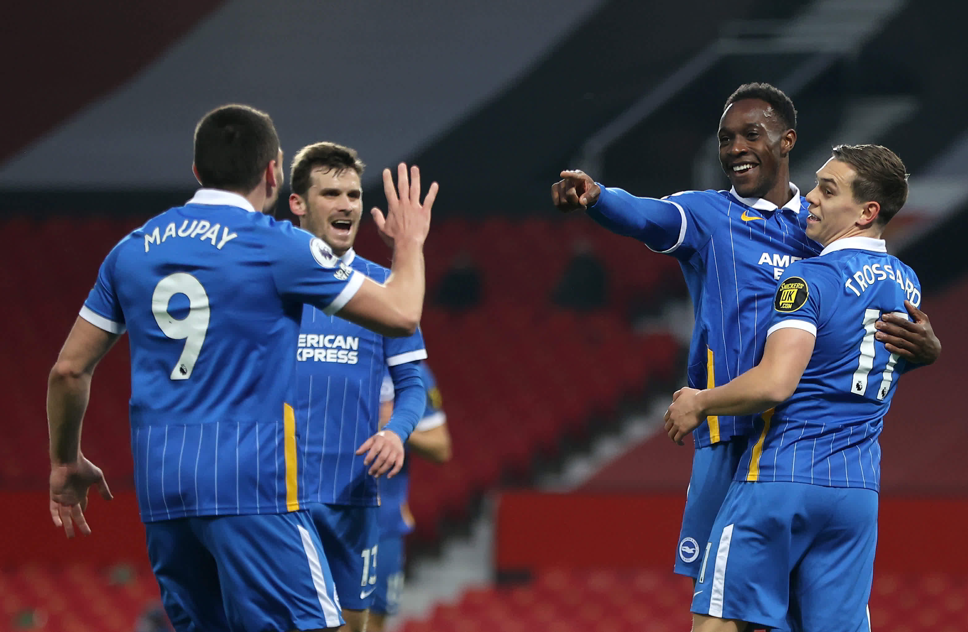 看两支球队 看两支球队