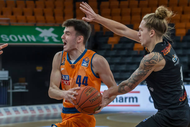 他的小角度 他的小角度