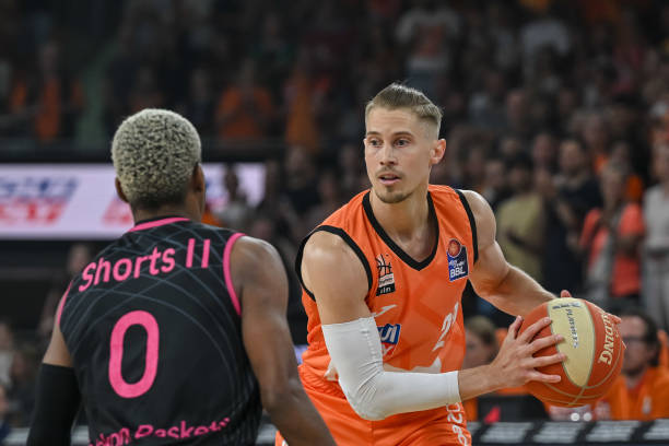 色的草坪 色的草坪